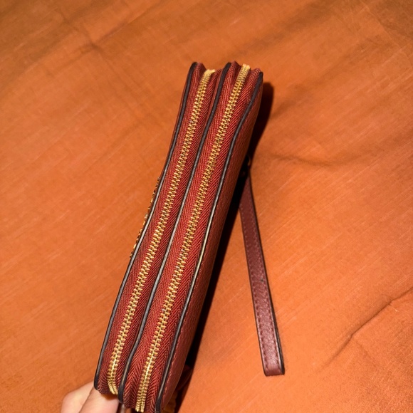 Michael Kors Wristlet - Picture 2 of 5